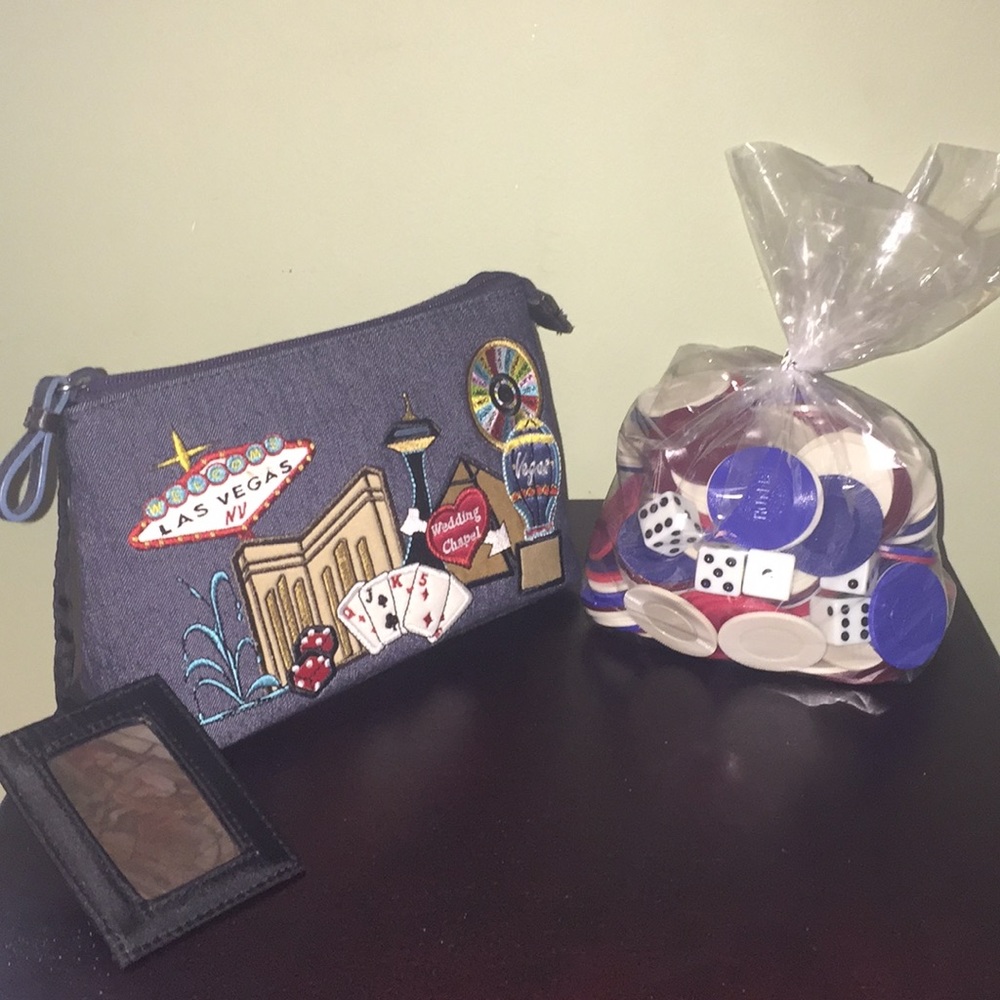 Las Vegas bag with chips & dice